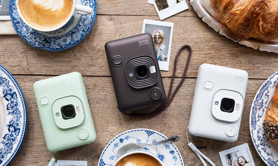 La vida a tu manera con la instax mini LiPlay