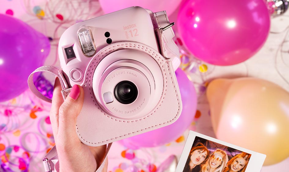 Cute & cool… ¡Así es la nueva Instax mini 12!