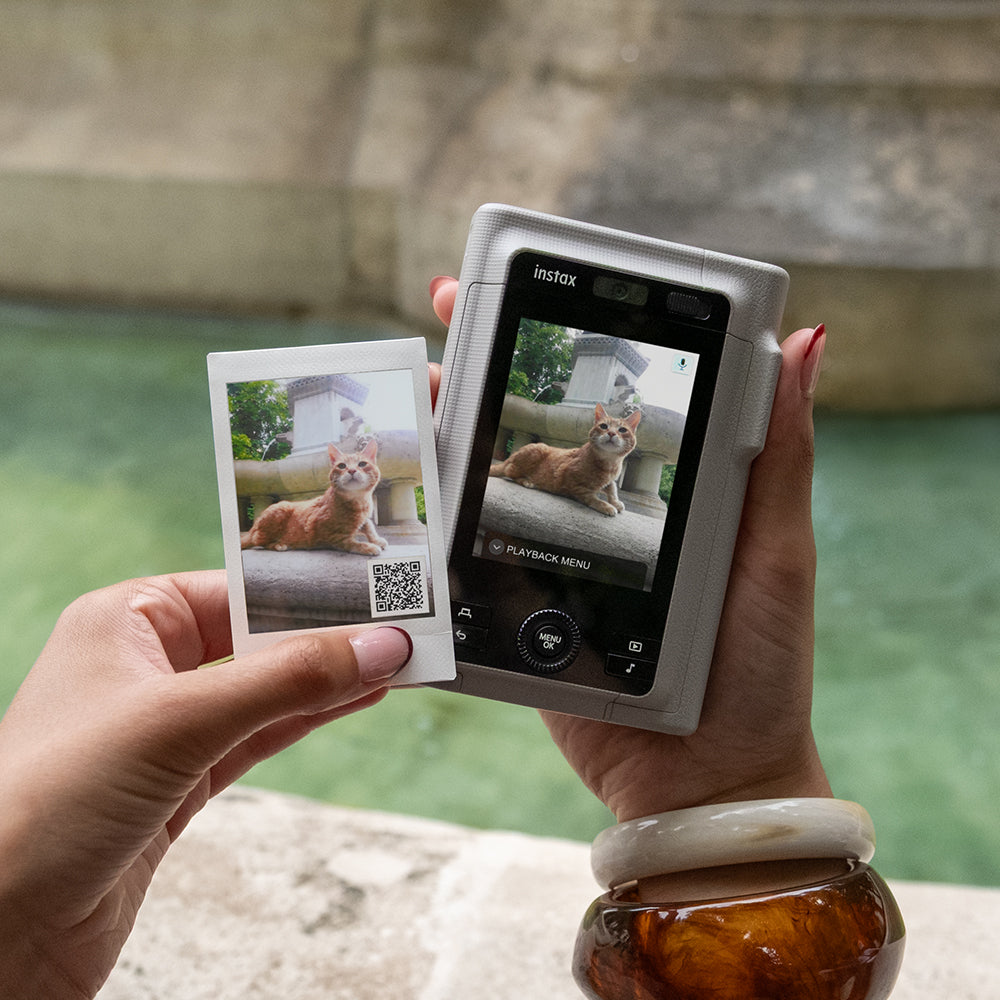 Cámara instax mini LiPlay+