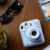 Paquete Instax Cámara Mini 12 + Marco de Madera + Accesorios