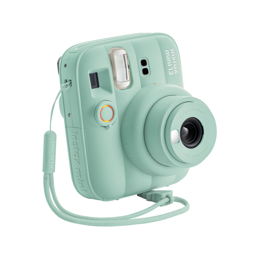 Kit Cámara instax mini 13 + Marco Magnético + Película + Accesorios